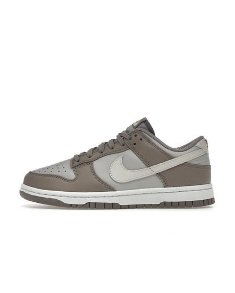 Nike Dunk Low Bone Beige