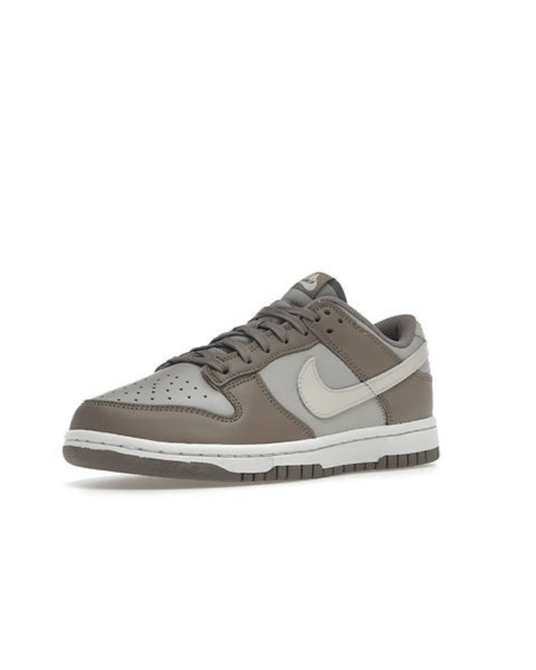 Nike Dunk Low Bone Beige