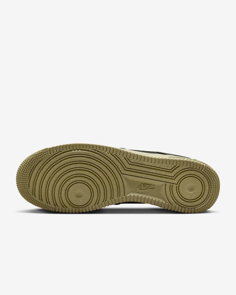 Nike Air Force 1 '07 LV8