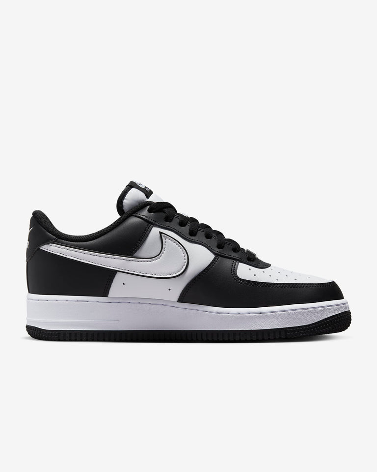 Nike Air Force 1 '07 Panda