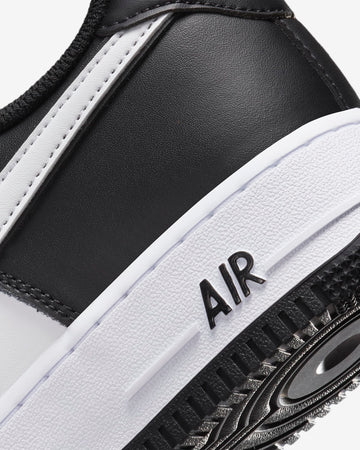 Nike Air Force 1 '07 Panda