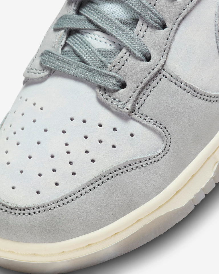 Nike Dunk Low Cool Grey