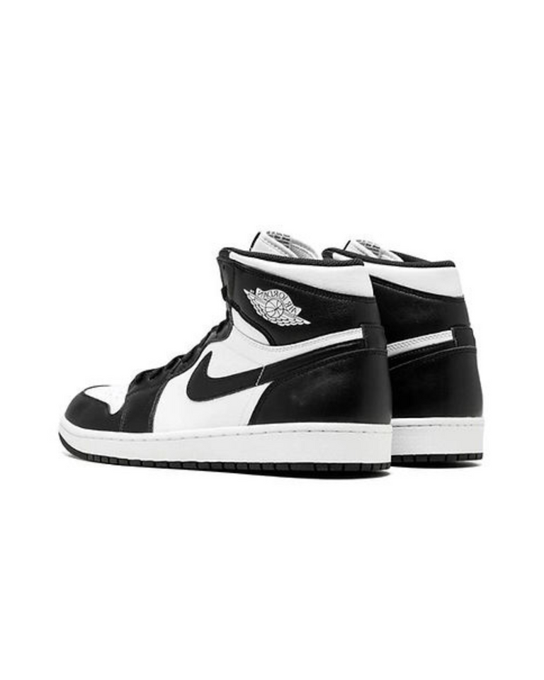 Nike Air Jordan 1 Retro Black white